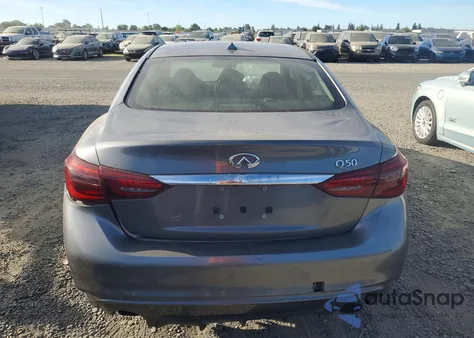 2018 Infiniti Q50 3.0T Luxe из США, поврежденный, VIN JN1EV7APXJM356156